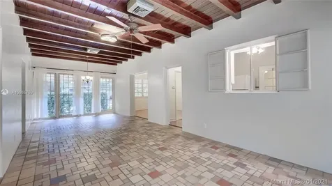 2523 Alhambra Circle Coral Gables FL 33134