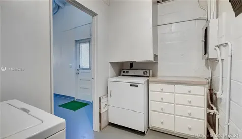 2523 Alhambra Circle Coral Gables FL 33134