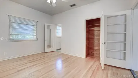 2523 Alhambra Circle Coral Gables FL 33134