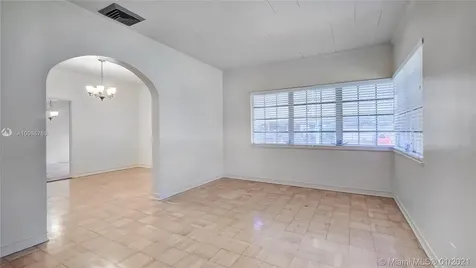 2523 Alhambra Circle Coral Gables FL 33134