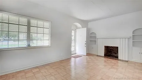 2523 Alhambra Circle Coral Gables FL 33134