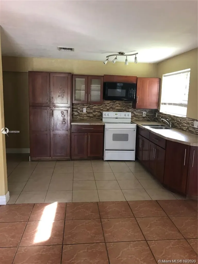 14430 SW 284th Street Homestead FL 33033