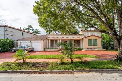 4450 Alton Road Miami Beach FL 33140