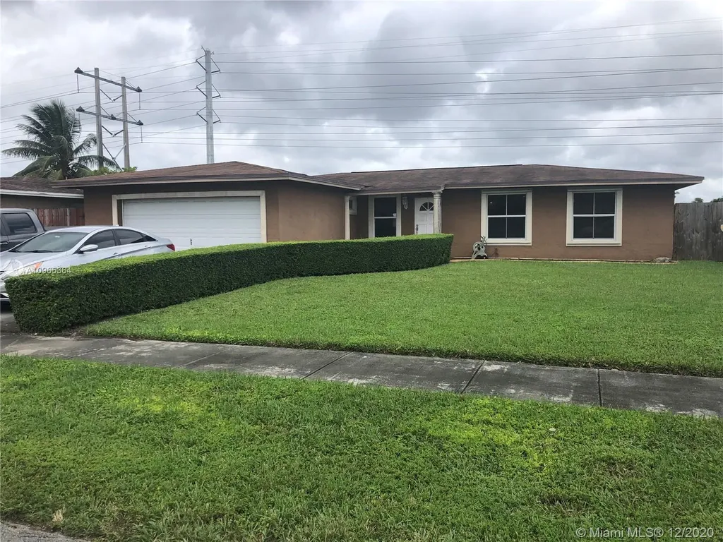 13213 SW 85th Street Road Miami FL 33183