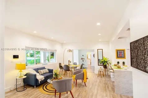 2389 SW 17th Terrace Miami FL 33145