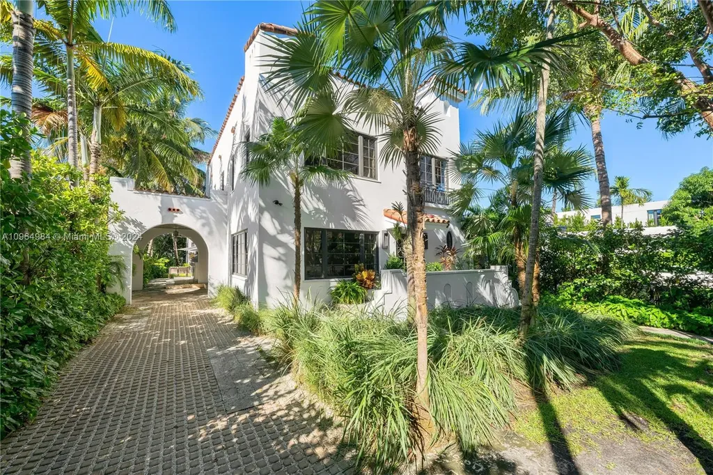3430 Royal Palm Avenue Miami Beach FL 33140