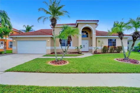 19750 NW 9th Drive Pembroke Pines FL 33029