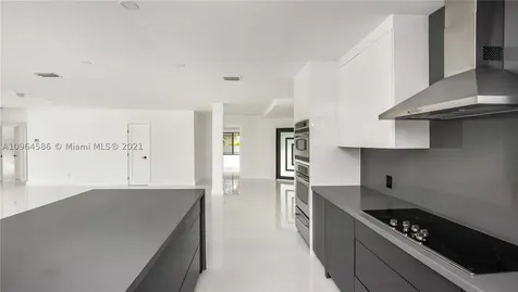 941 NE 83rd Street Miami FL 33138