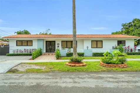 4040 SW 5th Street Coral Gables FL 33134