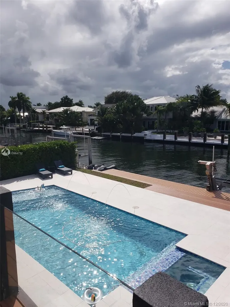 1942 NE 119th Road North Miami FL 33181