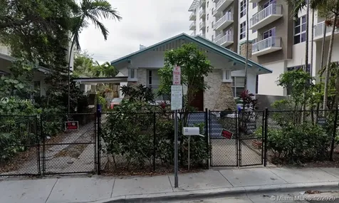 426 NE 28th Street Miami FL 33137
