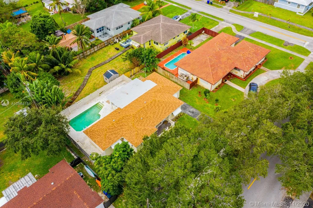 416 N 26th Avenue Hollywood FL 33020