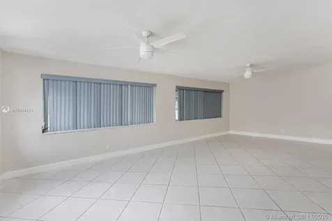 416 N 26th Avenue Hollywood FL 33020