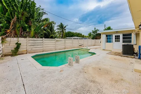 416 N 26th Avenue Hollywood FL 33020