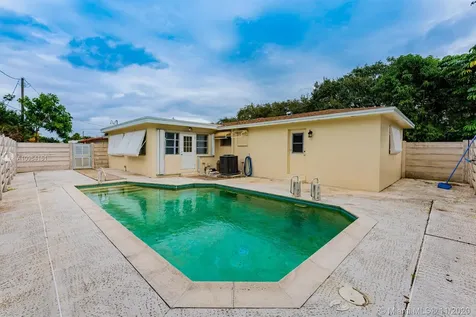416 N 26th Avenue Hollywood FL 33020
