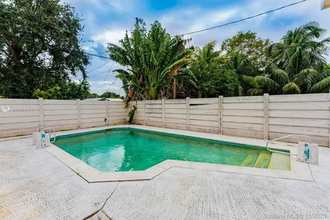 416 N 26th Avenue Hollywood FL 33020