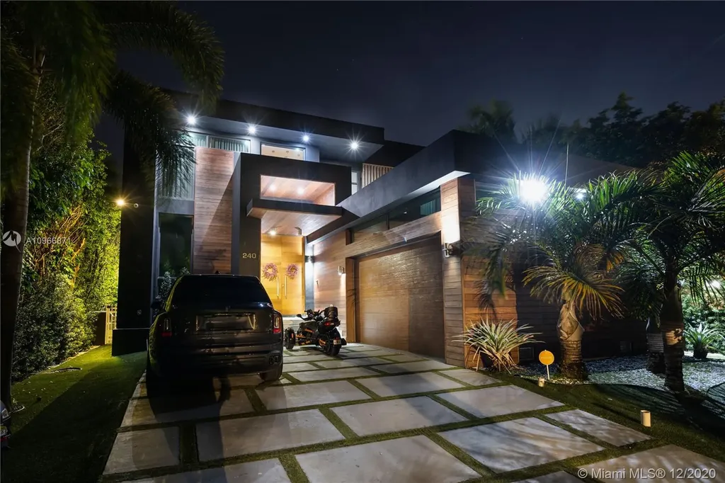 240 Palm Avenue Miami Beach FL 33139