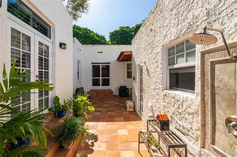 825 Almeria Avenue Coral Gables FL 33134