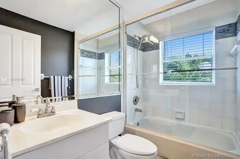443 Fairmont Lane Weston FL 33326