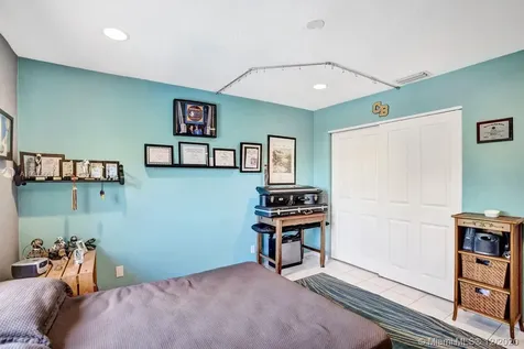 443 Fairmont Lane Weston FL 33326
