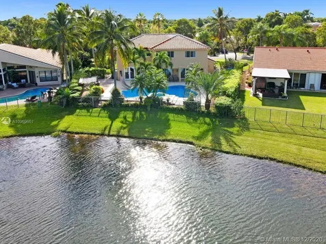 443 Fairmont Lane Weston FL 33326