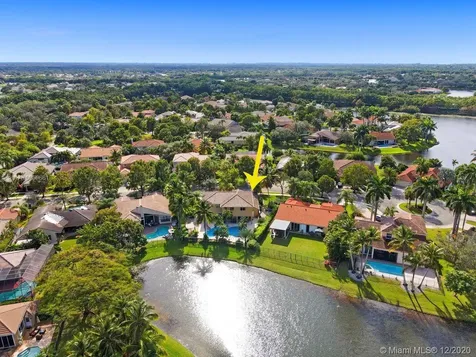 443 Fairmont Lane Weston FL 33326