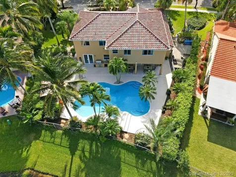 443 Fairmont Lane Weston FL 33326
