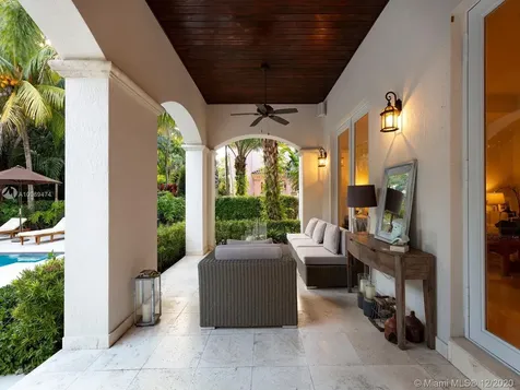 5700 SW 107th Street Pinecrest FL 33156