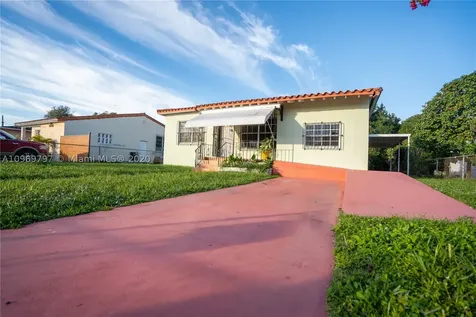 1564 NW 29th Court Miami FL 33125