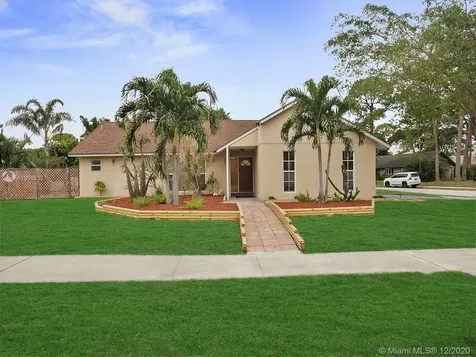 4003 NW 8th Court Delray Beach FL 33445