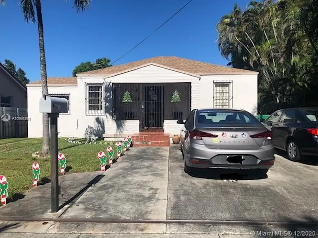 1921 SW 25th Street Miami FL 33133