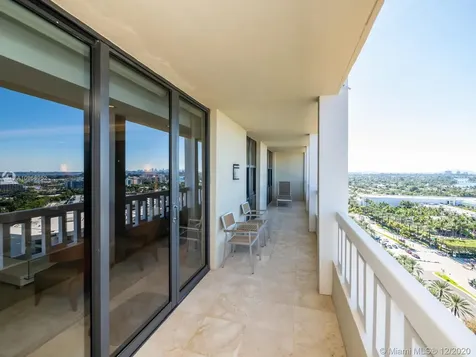 9801 Collins Avenue Bal Harbour FL 33154