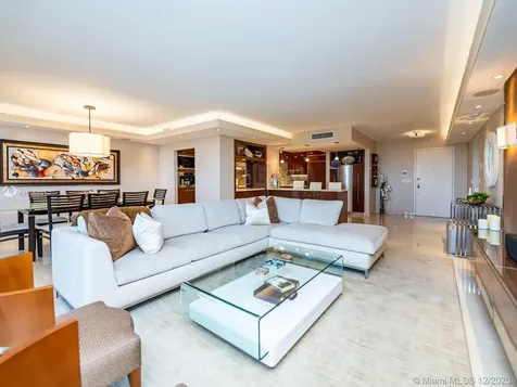 9801 Collins Avenue Bal Harbour FL 33154