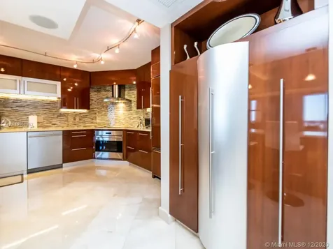 9801 Collins Avenue Bal Harbour FL 33154