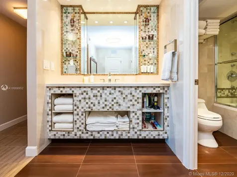 9801 Collins Avenue Bal Harbour FL 33154