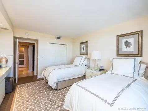 9801 Collins Avenue Bal Harbour FL 33154