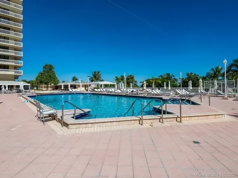 9801 Collins Avenue Bal Harbour FL 33154