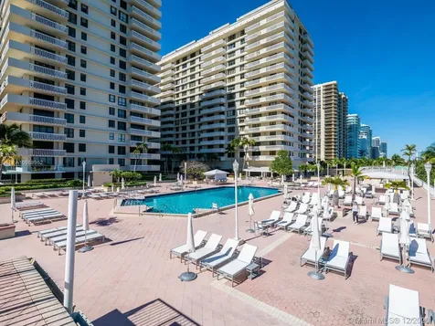 9801 Collins Avenue Bal Harbour FL 33154