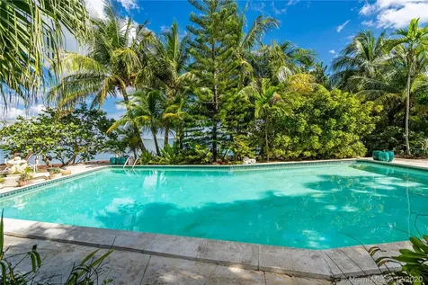 1141 N Venetian Drive Miami FL 33139