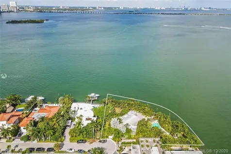 1141 N Venetian Drive Miami FL 33139