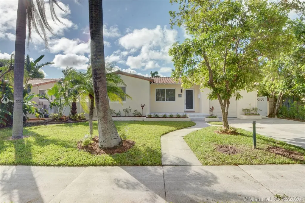 1540 Plunkett Street Hollywood FL 33020