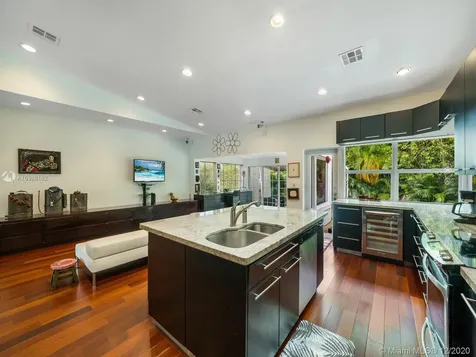 691 Ridgewood Road Key Biscayne FL 33149