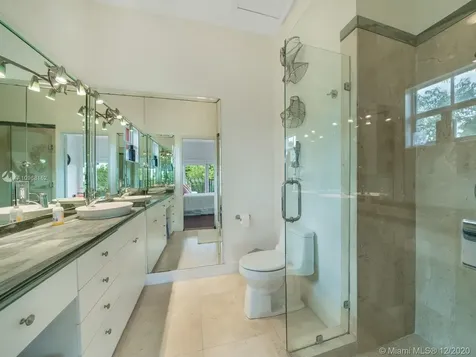 691 Ridgewood Road Key Biscayne FL 33149