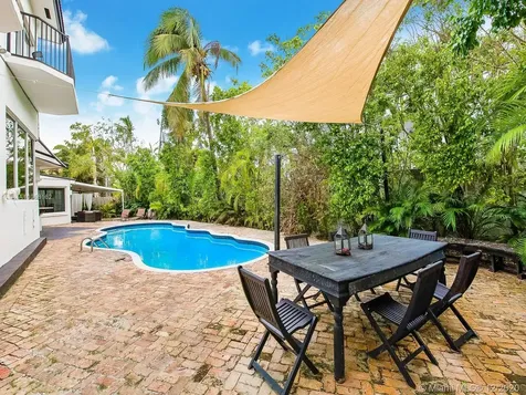 691 Ridgewood Road Key Biscayne FL 33149