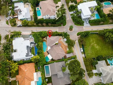 691 Ridgewood Road Key Biscayne FL 33149