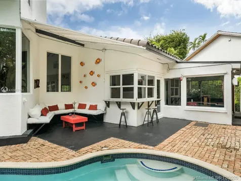 691 Ridgewood Road Key Biscayne FL 33149