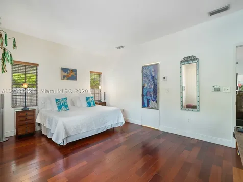 691 Ridgewood Road Key Biscayne FL 33149