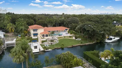 1216 Alfonso Avenue Coral Gables FL 33146