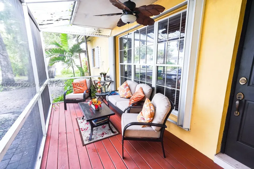 17425 NE 12th Court Miami FL 33162