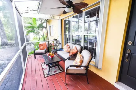 17425 NE 12th Court Miami FL 33162